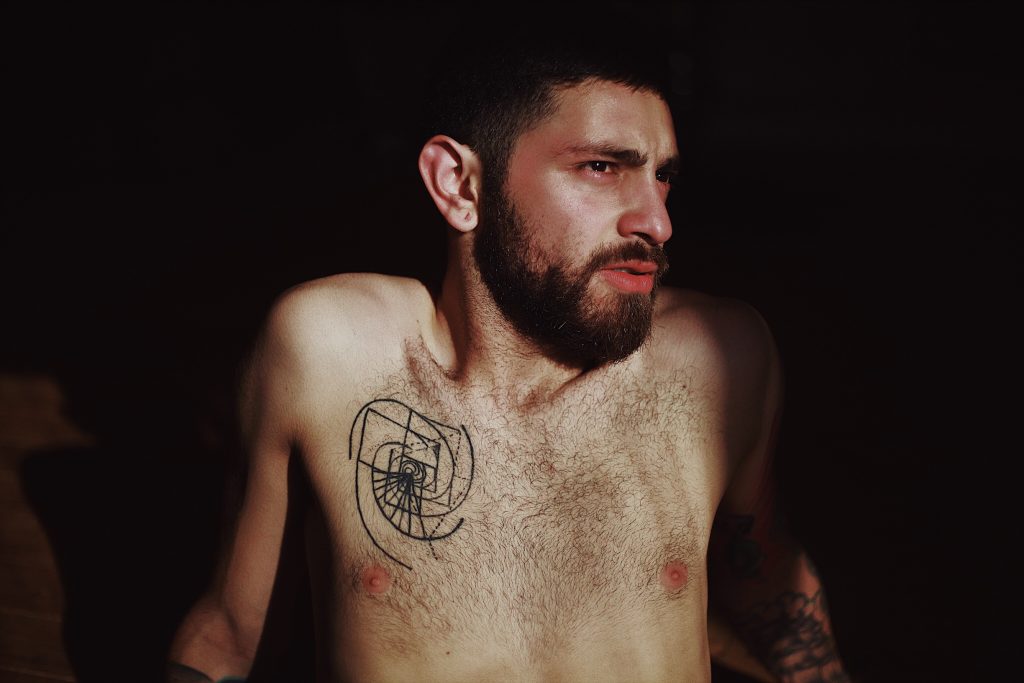Carlos – Sam Morris